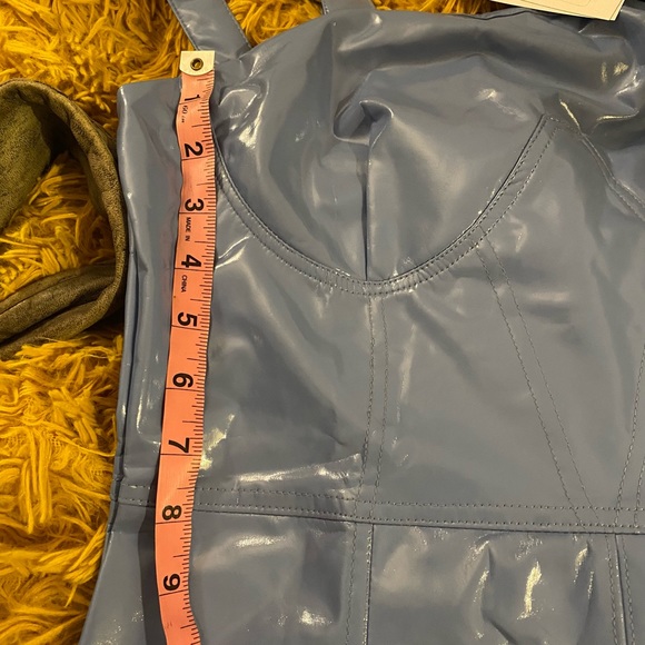 Dress - Picture 3 of 8